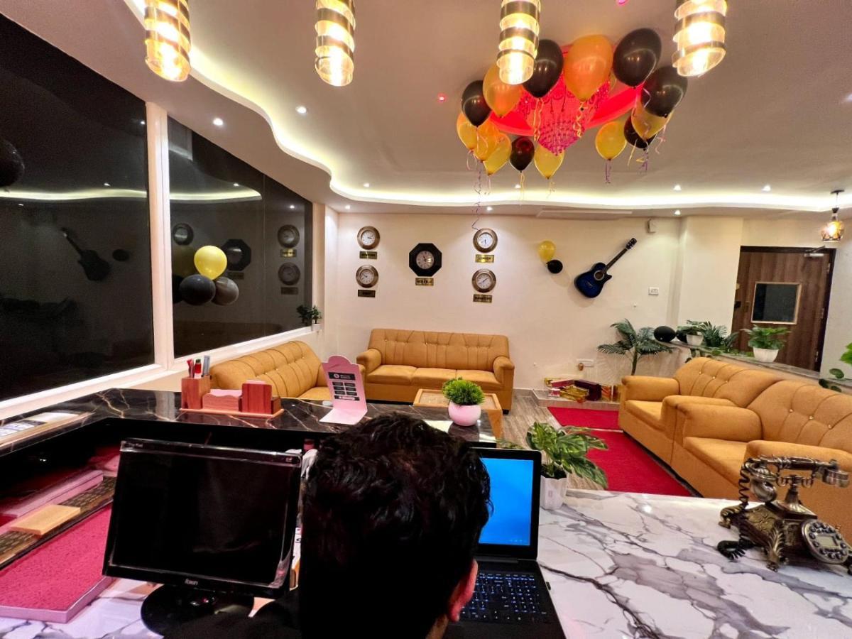 Hotel East Park Electronic City บังกาลอร์ ภายนอก รูปภาพ