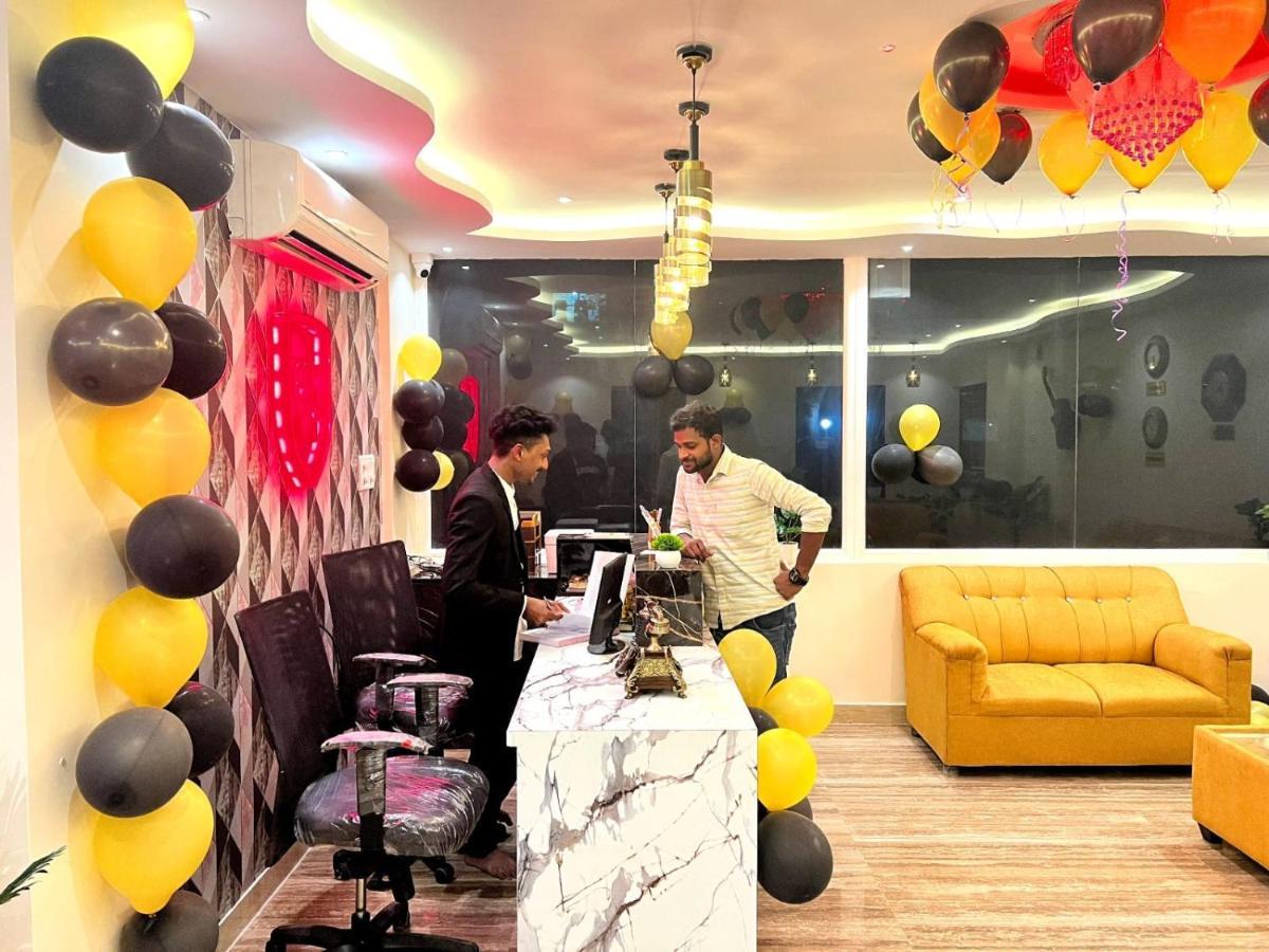 Hotel East Park Electronic City บังกาลอร์ ภายนอก รูปภาพ